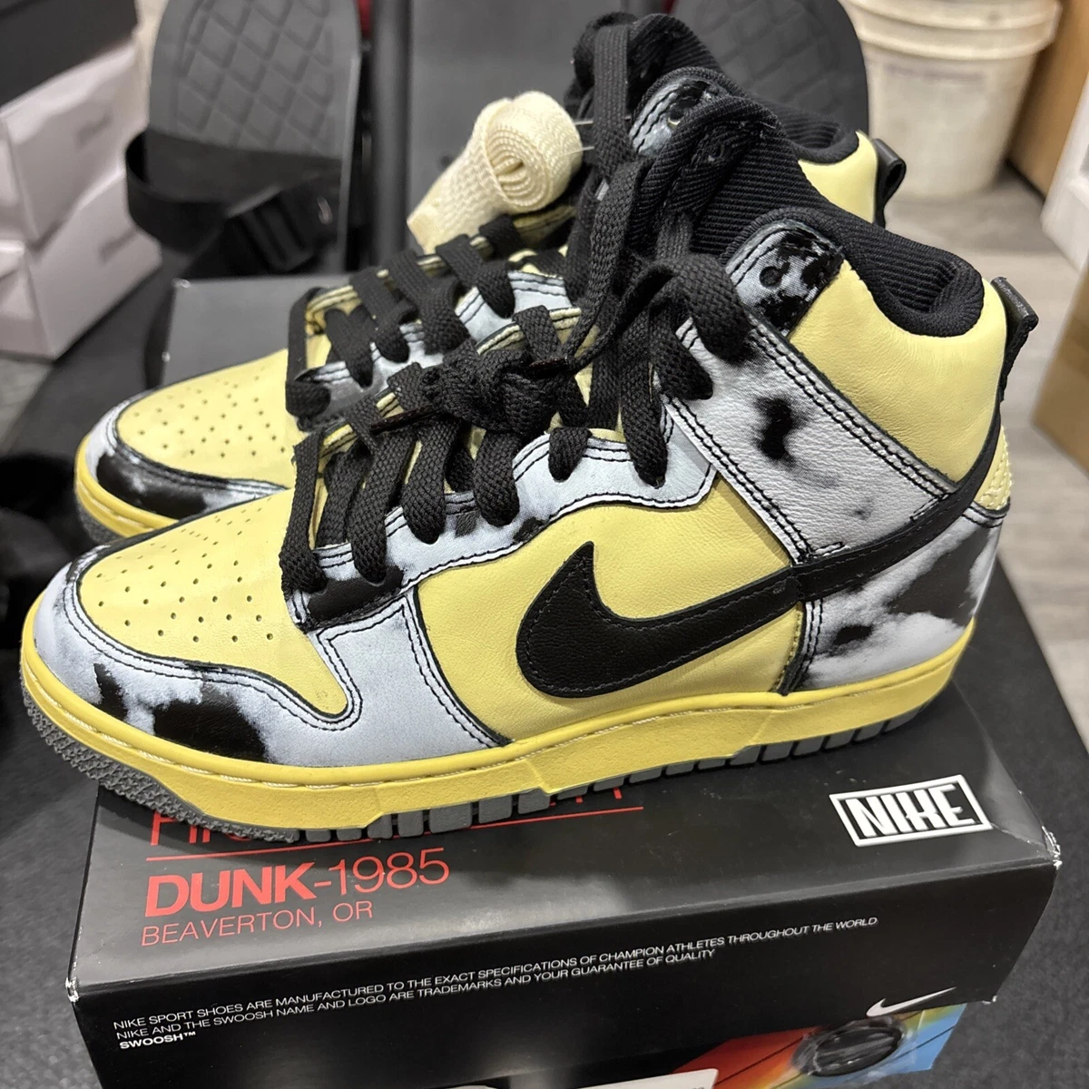 Nike Dunk 1985 High Michigan for Sale | Authenticity Guaranteed | eBay