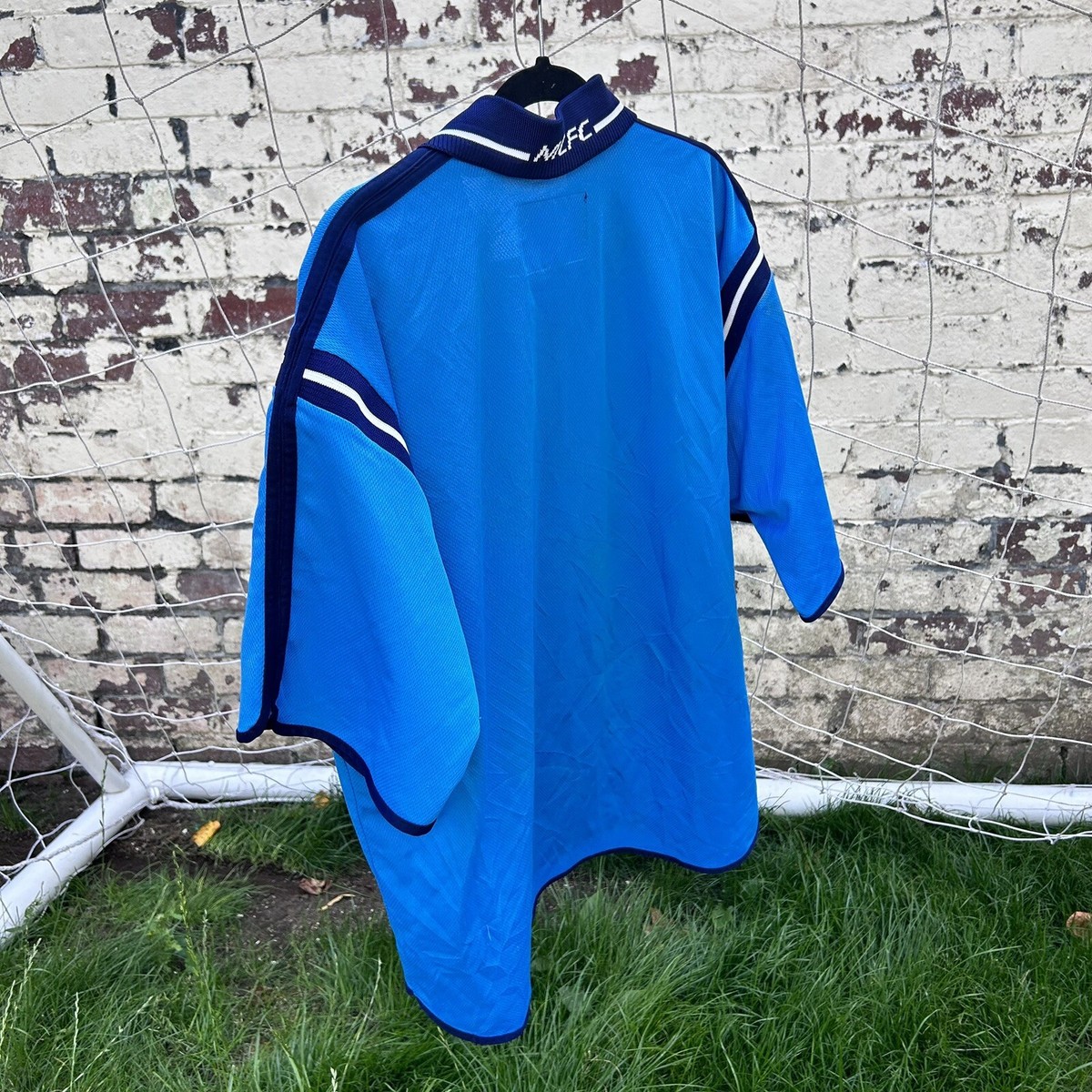 Man City 2001-02 Home Shirt Original Vintage Classic Football XL