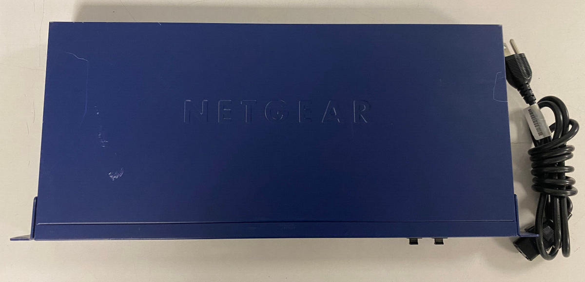 その他 NETGEAR GIRARE N03 NetGear GS724T V3 Prosafe 24-Port 10/100/1000 Mbps Gigabit