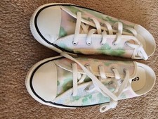 Size 7 - Converse Chuck Taylor CTS Dainty Mule Slip