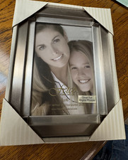 Fetco Home Decor Picture/Photo Frame 4x6 Vertical/Horizontal Display