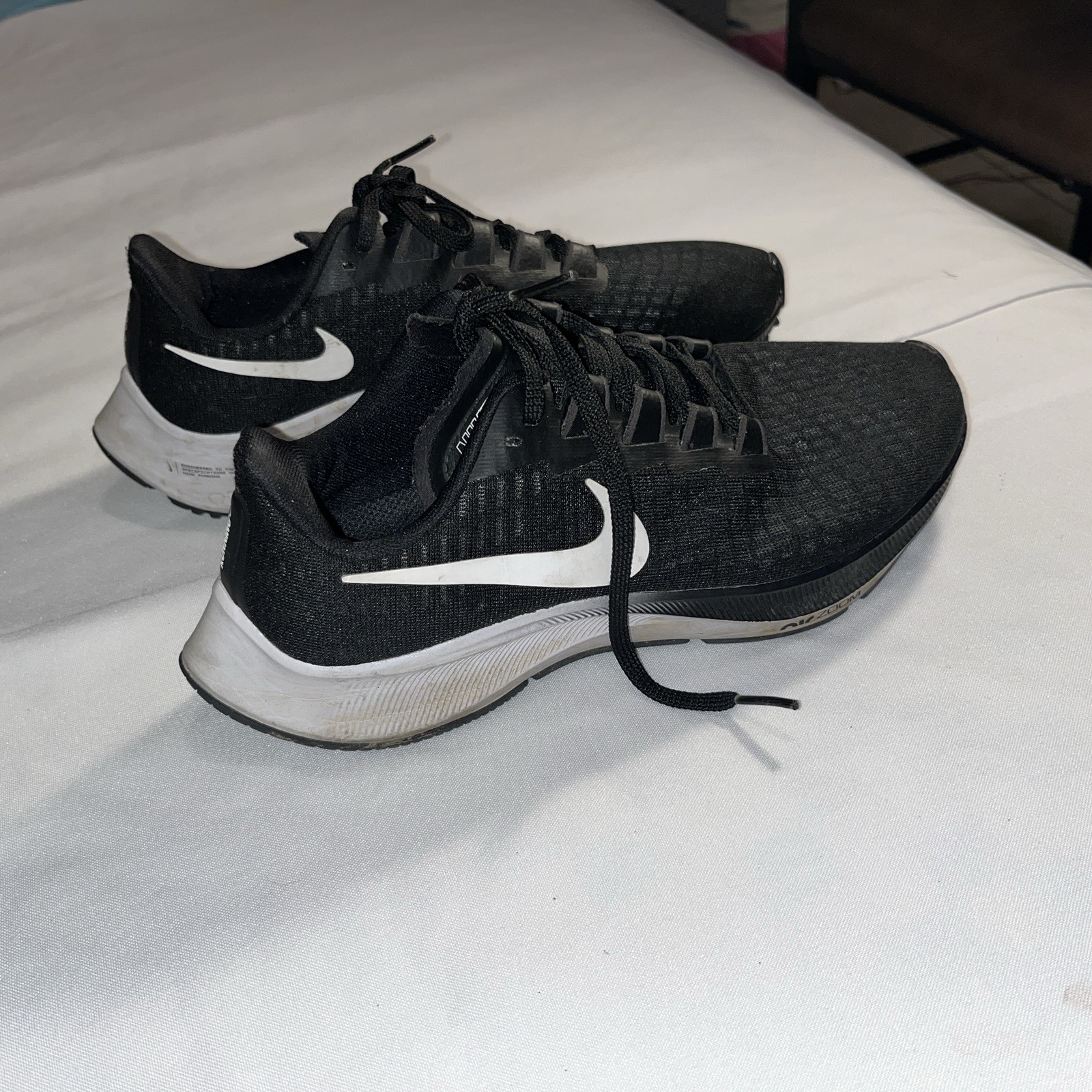 Shoes Women&rsquo;s  Size 6.5 Black Hybrid Spikeless Bq9647-002 