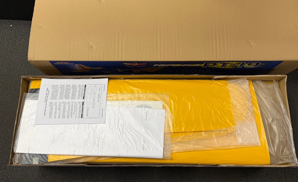 Seagull Models PT19 PT-19 Fairchild RC Remote Control Model Airplane ARF SEA136 - Image 2 of 4