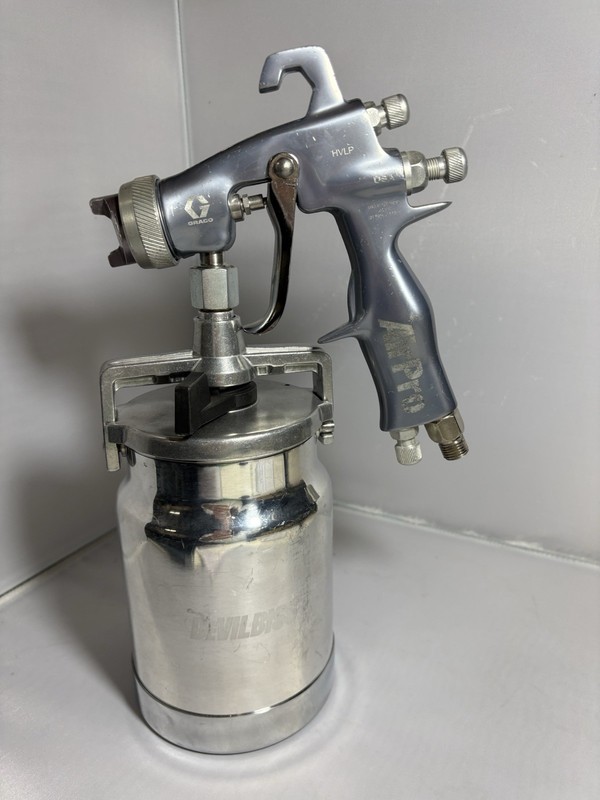 Binks Pressure Spray Gun - Graco Head