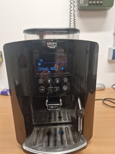 Kaffeevollautomat Krups EA 81 schwarz