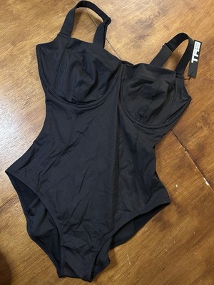 NWT tA3 Lifty One Piece Swimsuit Plus F/G Underwire Bra Cup Black Short Torso L