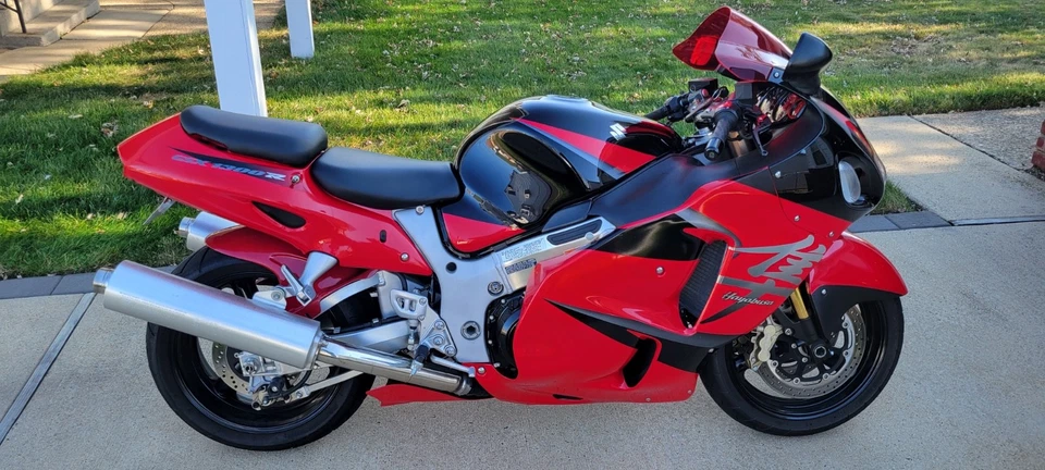 2005 Suzuki Hayabusa  - Image 1 of 4