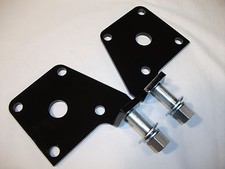 NEW REAR END BANJO DIFF SADDLE SHOCK MOUNTS SPRING MOUNT PLATES to FX FJ HOLDEN 