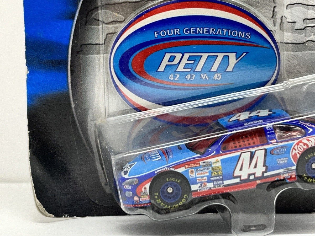 ホットウィール ナスカー PETTY RACING ファーザーズデイエディション A1 NASCAR Hot Wheels Petty Racing 50th Anniversary 3 Car Set