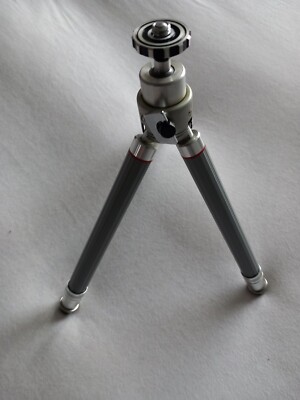 Bilora Biloret 2037 Dreibeinstativ Stativ Grau Silber mit Leder Tasche  