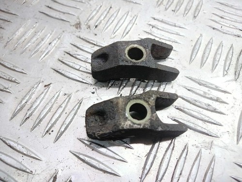 Volkswagen Polo III 6N 6N2 6NF 1999 Halterung Einspritzdüse Injektor UST40590