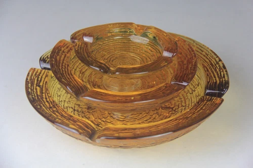 Vintage Anchor Hocking Glass Nesting Ashtrays Soreno Honey Amber MCM Set of 3