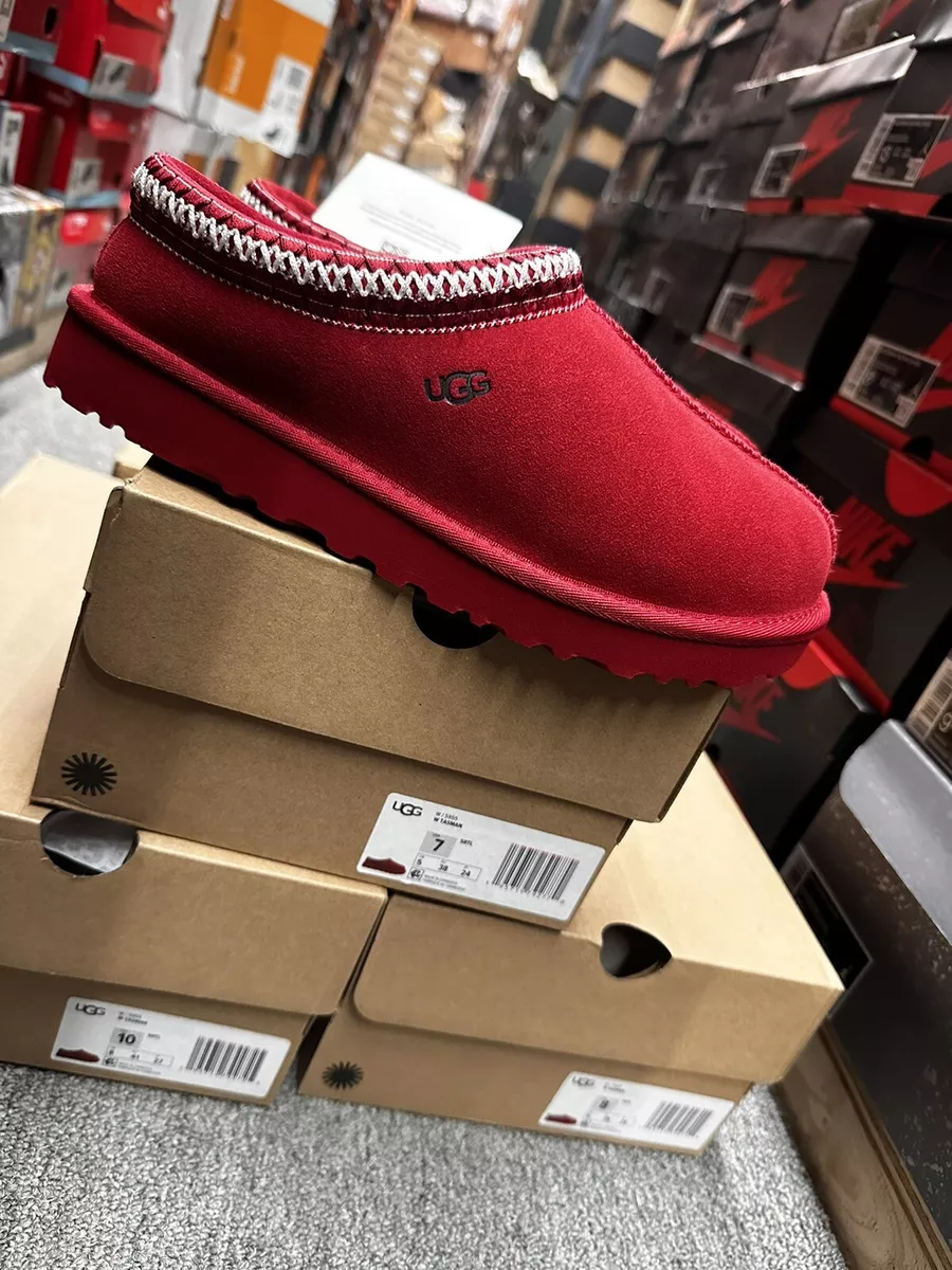 Red shoes shop sandals