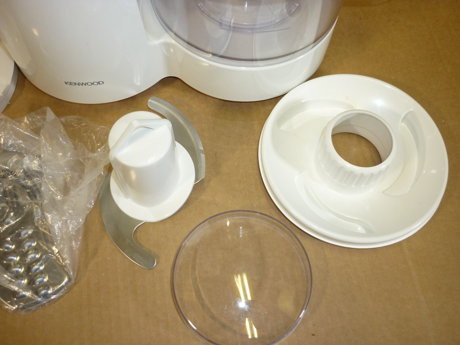 KENWOOD FOOD PROCESSOR FP108 300W 0 .8 LITRE FP 108 eBay