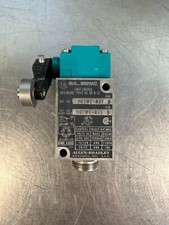 Allen Bradley 802MC-AJ1 /D With 802MC-AX /D Operador Head 5E-28 