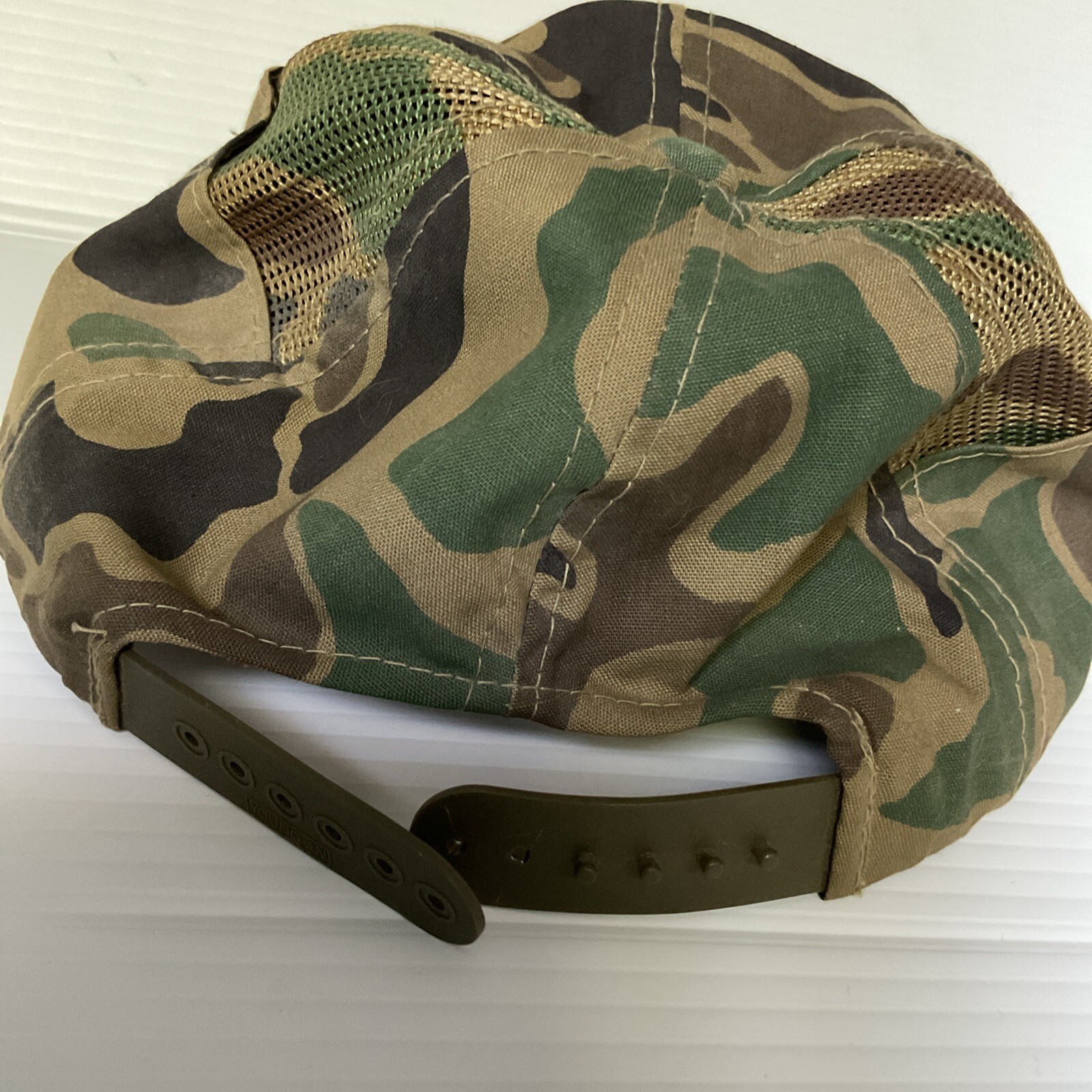 VTG Desert Shield Adjustable Snapback Camouflage … - image 7
