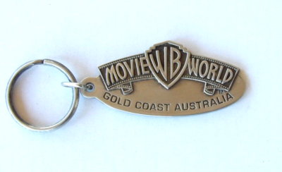 WARNER BROS. CINEMASヴィンテージ キーホルダー VINTAGE 2001 WARNER BROS MOVIE WORLD GOLD COAST QLD SOUVENIR KEY
