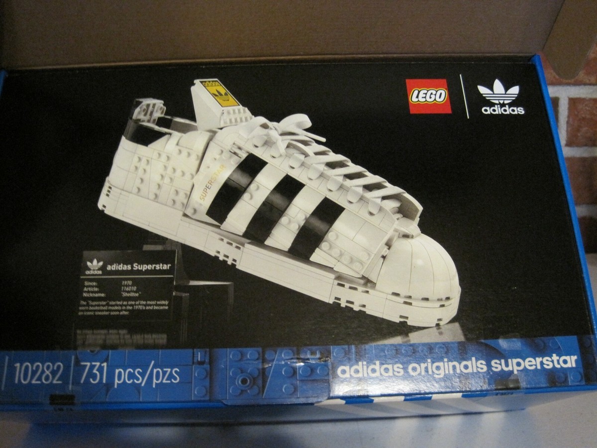 2021 LEGO 10282 ADIDAS ORIGINALS SUPERSTAR (731 PIECES)--NEW