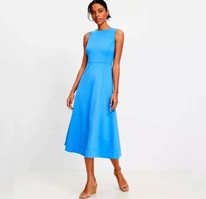 green emerald velvet dress Elegant Midi Dress for Effortless Style
