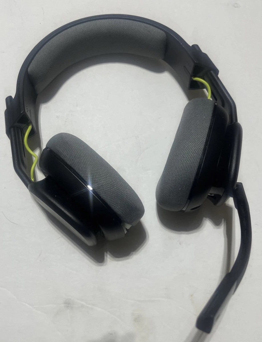 Astro A10 Wireless Headphones Microphone Gaming EUC