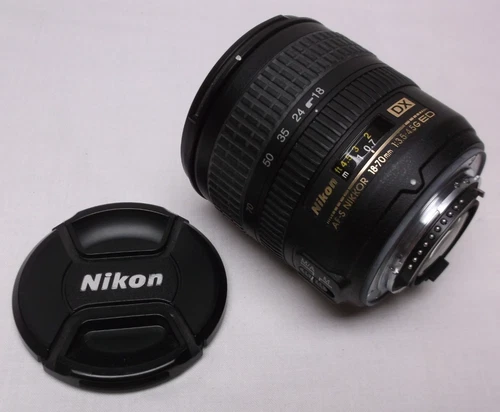 Nikon DX AF-S Nikkor 18-70mm Lens 3.5-4.5
