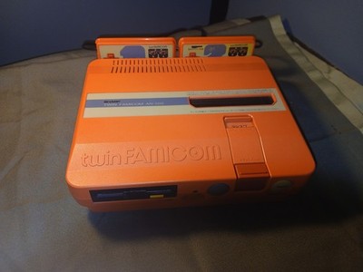 Sharp Twin Famicom AN-505-RD Nintendo Red Tested Zelda II Mario Bros FDS