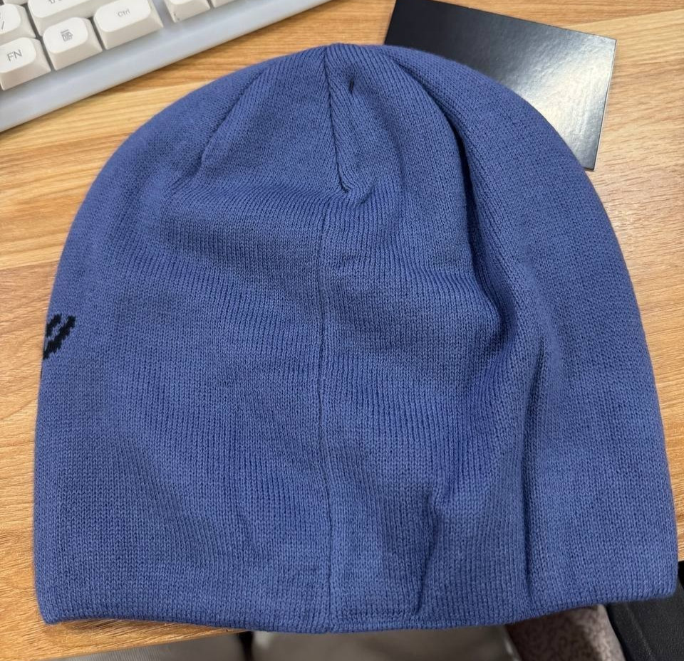 Arc'teryx Bird Head Toque Beanie Lavender Wool Unisex Winter Ski Snow Hat - NWT thumbnail 4