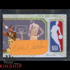 Kareem Abdul-Jabbar Cards and Memorabilia Guide 64