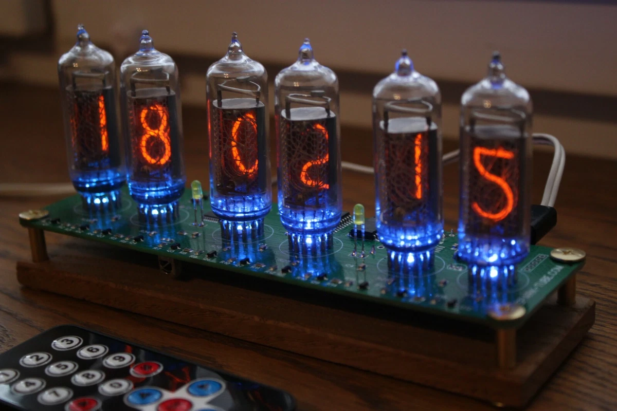 Nixie tube clock || with IN-14 tubes and oak stand || Remote Temperature  Date