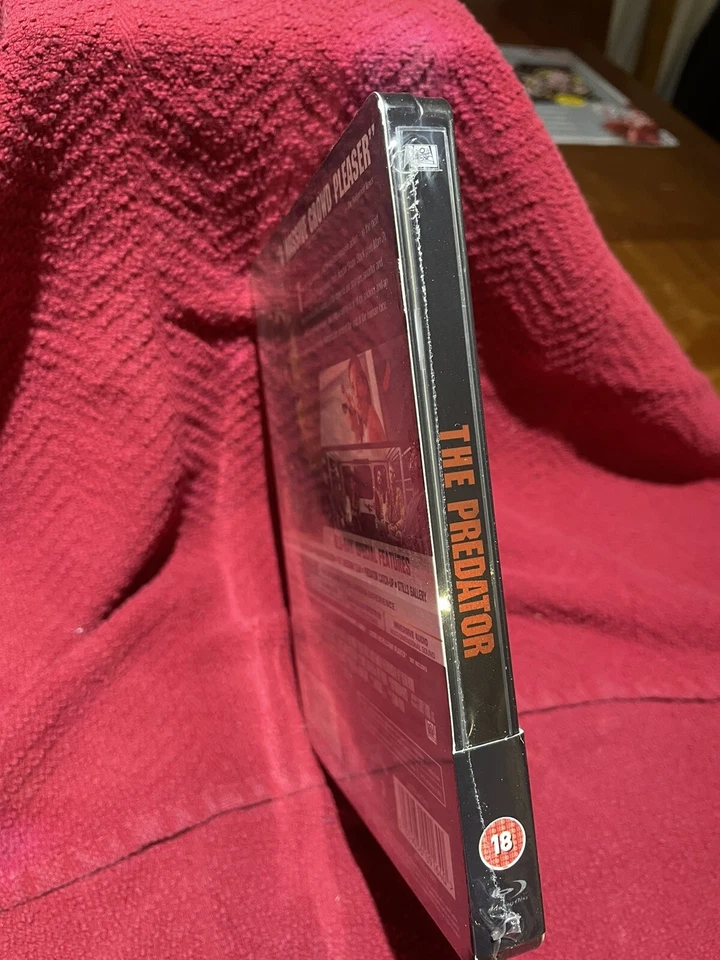 THE PREDATOR 4K ULTRA HD BLU-RAY STEELBOOK, BRAND NEW FACTORY SEALED. - Image 3 of 4