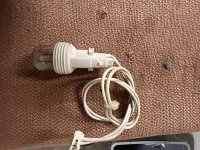 101 Miele TDA 150 C  Lampenfassung