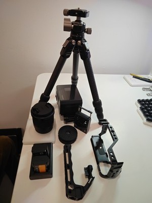 Sony A6700 ILCE-6700 WITH ACCESSORIES & LENSES