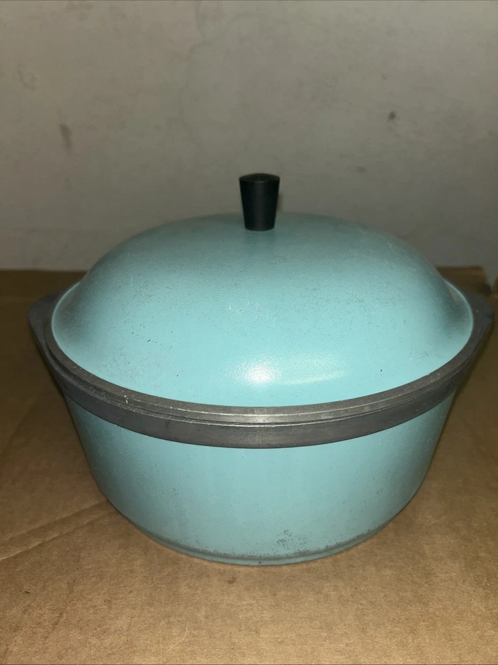 VTG MCM 1960's CLUB~DUTCH OVEN~4 QT~HARVEST AQUA GREEN LID~ALUMINUM STOCK POT - Image 2 of 4