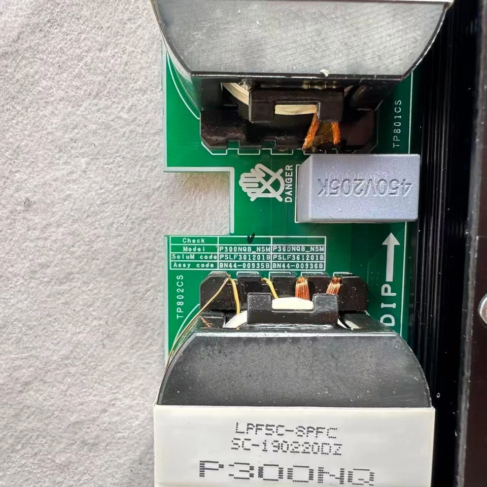 Placa de fonte de alimentação BN44-00935B P300NQB_NSM - Imagem 4 de 4