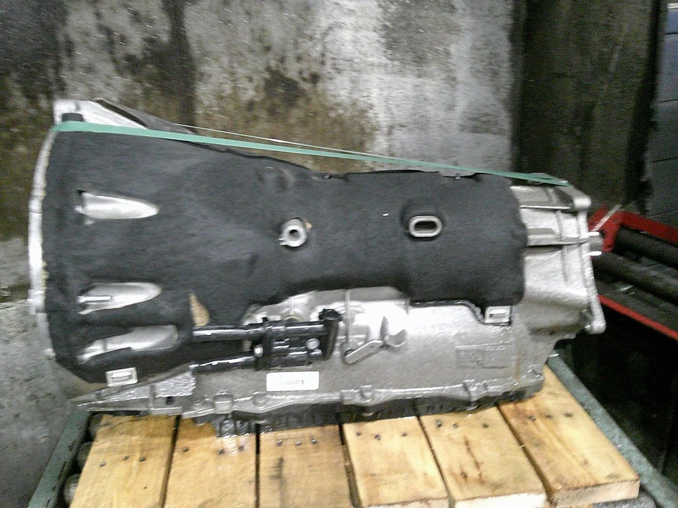 2020 BMW X3 Hybrid Transmission OEM 81K Miles - LKQ434405239 - Image 3 of 4