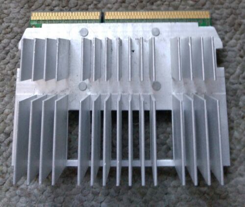 Intel Pentium III 500MHz Slot 1 Processor & Heat Sink - Picture 2 of 4