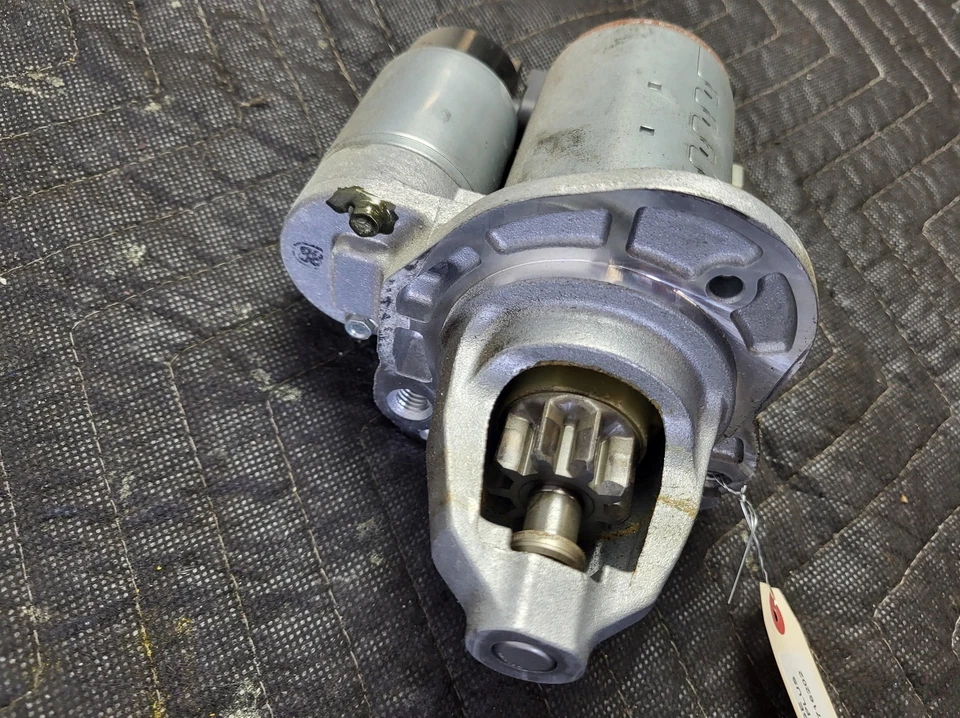 2015 DODGE CHALLENGER 3.6L Starter Motor 04801852AB 2011-2016 Used OEM — 第 3/4 张图片