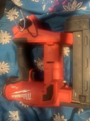 Milwaukee M18
