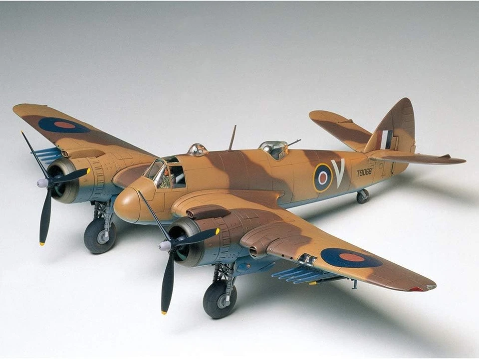 TAMIYA 1/48 Masterpiece Series n.53 BRISTOL BEAUFIGHTER MK.VI kit 061053... - Immagine 4 di 4