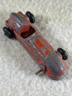 Dinky Toys Alfa Romeo　ディンキー　アルファロメオ Vintage Dinky Toys Alfa Romeo 232 Racing Car missing a wheel Toy