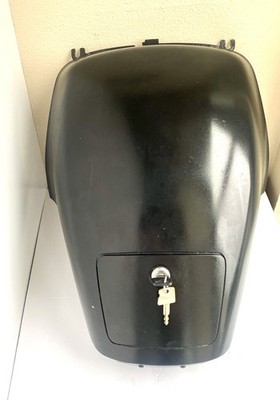 Gas tank cover PC800 Pacific Coast 95 Honda  83160-MR5-000ZE