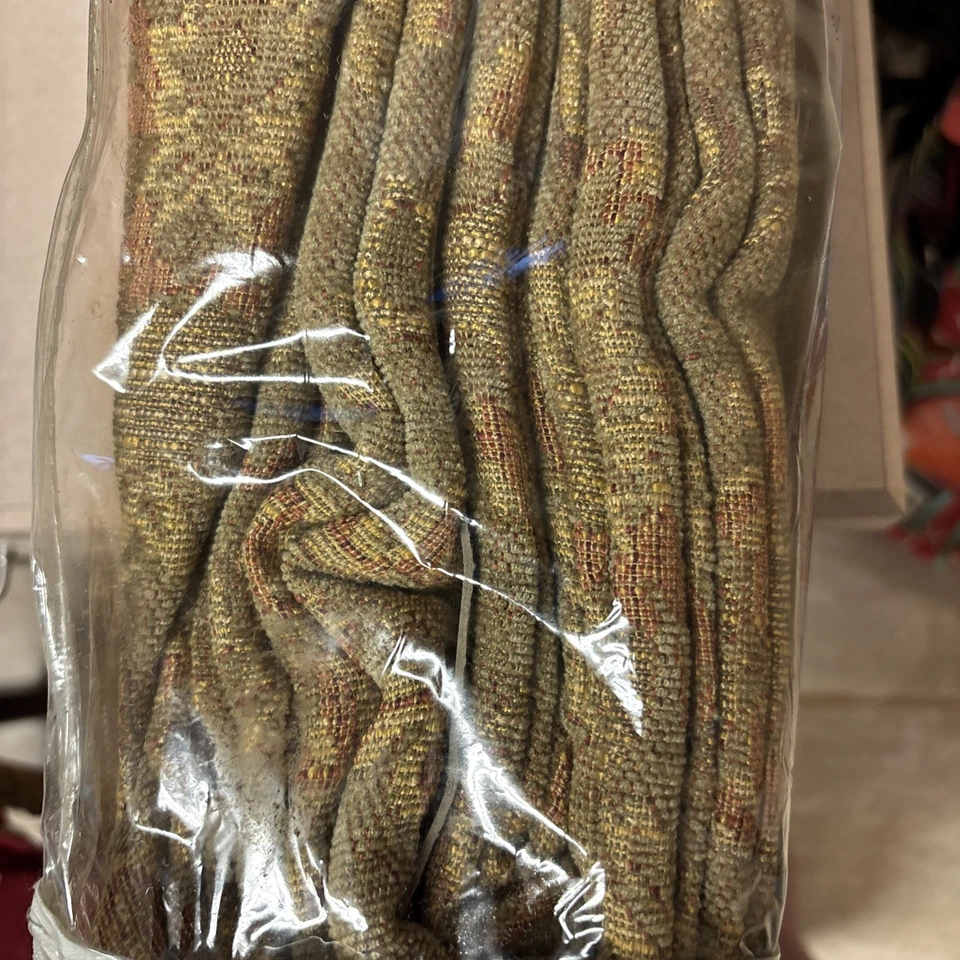 Designables Tiara 54 X 96 Curtain 1 Panel Rod Pocket New Golds Reds - Image 3 of 3