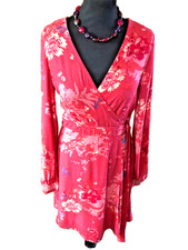 NWT size8 dress by Redherring wrap over long sleeve V neck  in Red Floral mix
