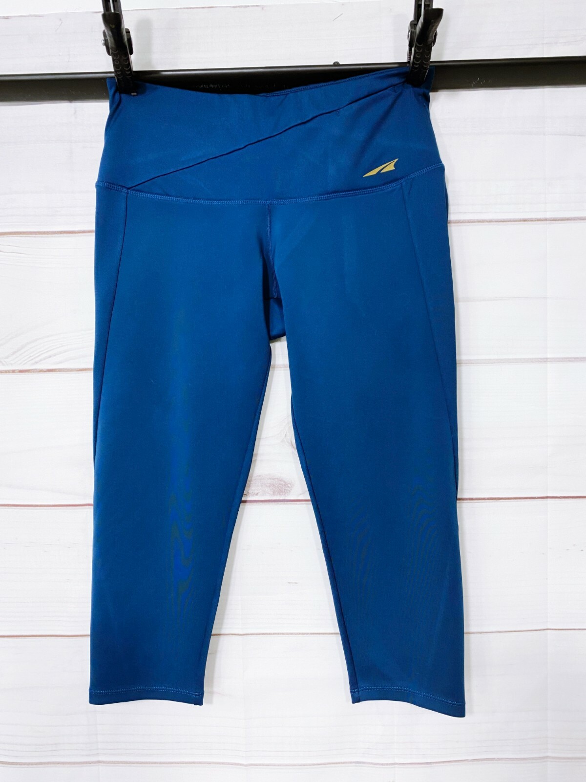 Altra Running Womens Cropped Leggings Size M Blue Stretch Activewear Pull On
