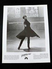 RARE A4 1991 Stepping Out B/W Press Scene Print (Liza Minnelli)