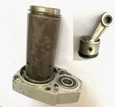 PROTOOL CHP 5E-2  Bohrhammer Zwischenflansch mit Zylinder mit Pleuel