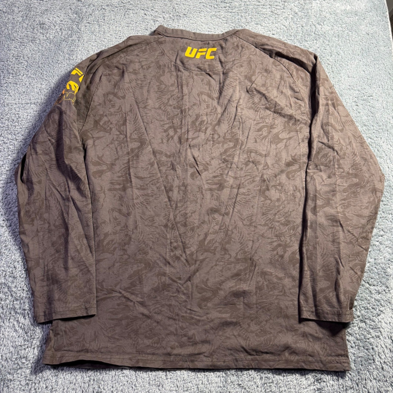 UFC Venum Performance Compression Training Shirt … - image 4