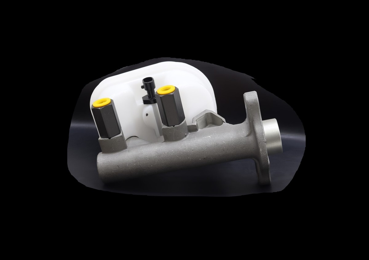 Brake Master Cylinder With Reservoir - M630040, Fits Buick, Cadillac, Oldsmobile, Pontiac (2000-2003) - View #5