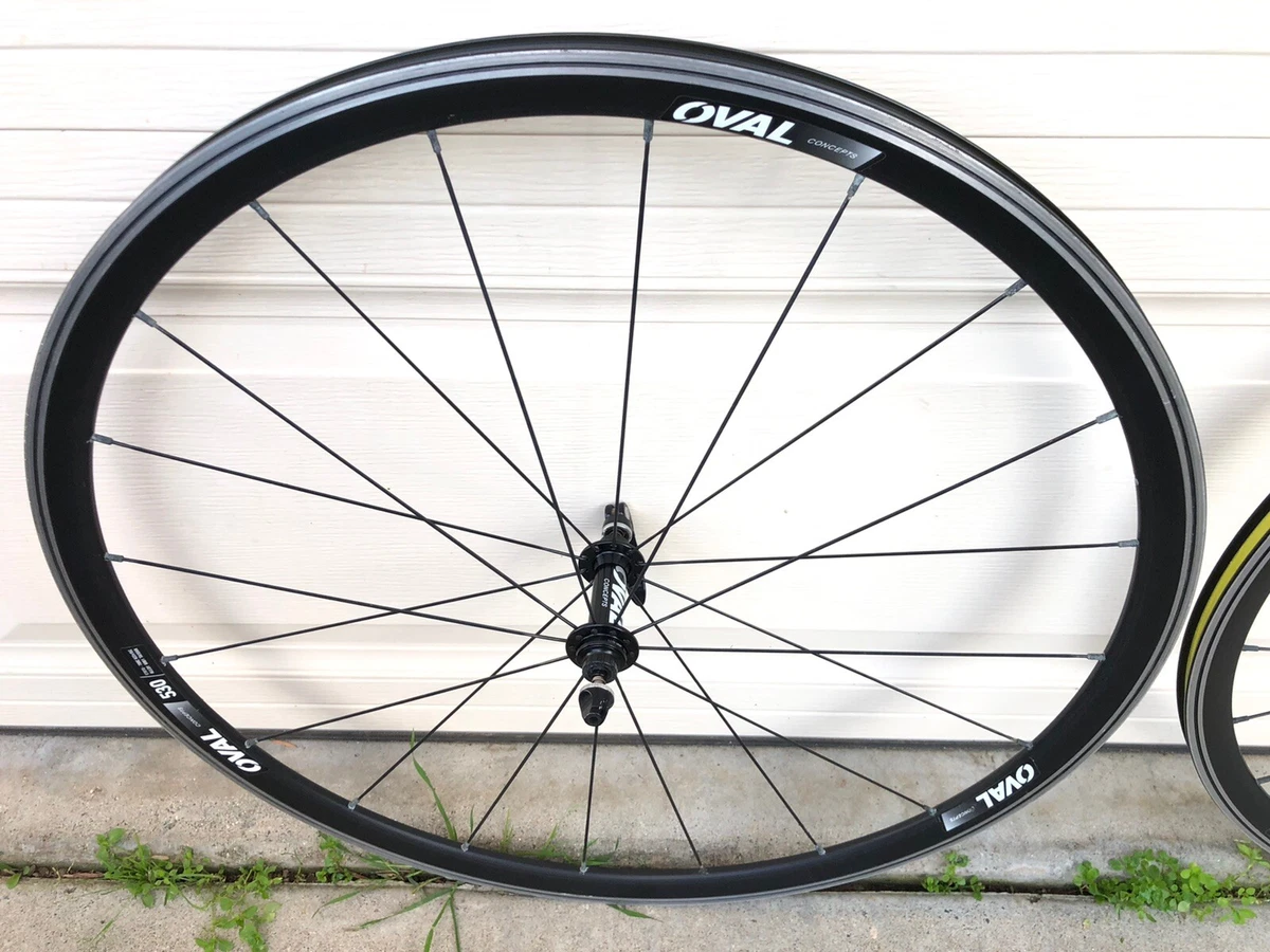 Oval Concepts 530 Wheelset 700c 860 1085grams
