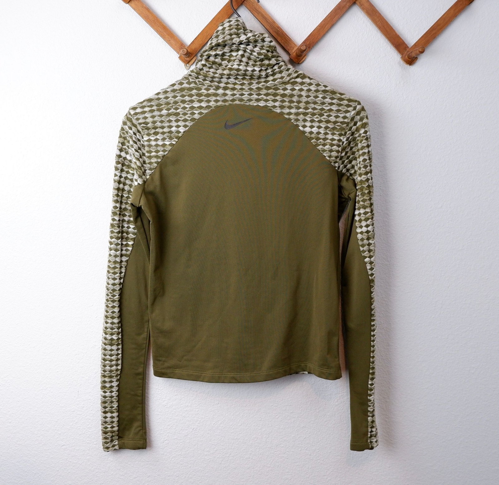 Nike Pro Hyperwarm Mock Neck Brushed Pullover, sm… - image 6